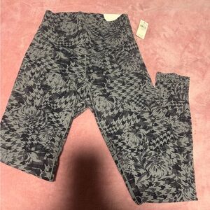 Aerie design leggings